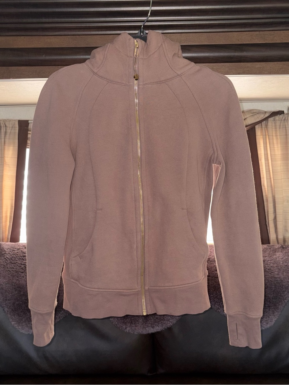 LuluLemon Scuba